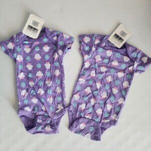 New 2 Pack Baby Girl Bodysuits Size: 6-9 Months.